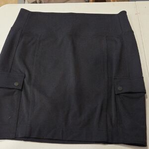 Athleta Black Cargo Skirt Women’s Medium Athletic Utility Casual Streetwear